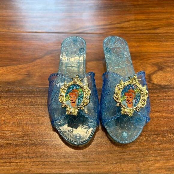 Disney Princess Cinderella Blue Plastic Dress Up Heels 1 inch Toddler - Picture 1 of 5